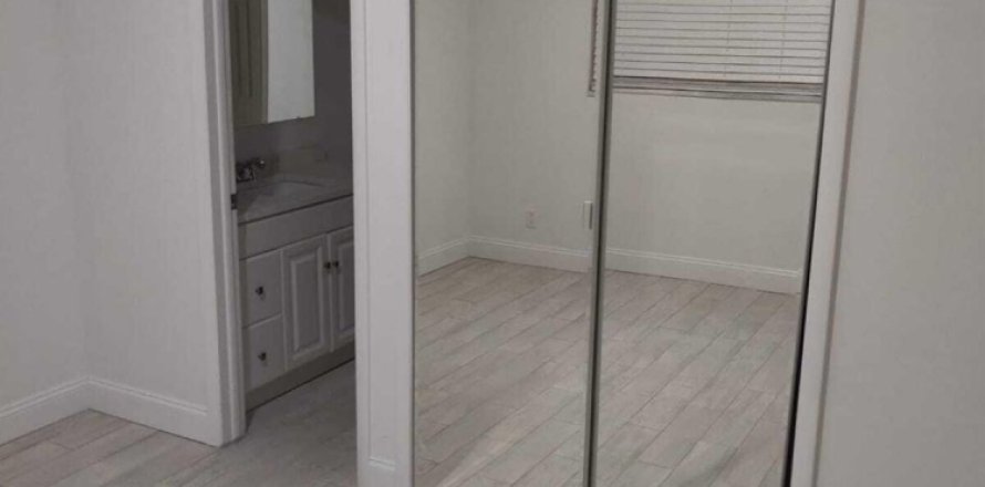 Condo in Boynton Beach, Florida, 2 bedrooms  № 1210407
