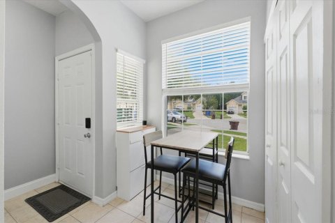 Touwnhouse à vendre à Kissimmee, Floride: 3 chambres, 132.2 m2 № 2149932 - photo 4