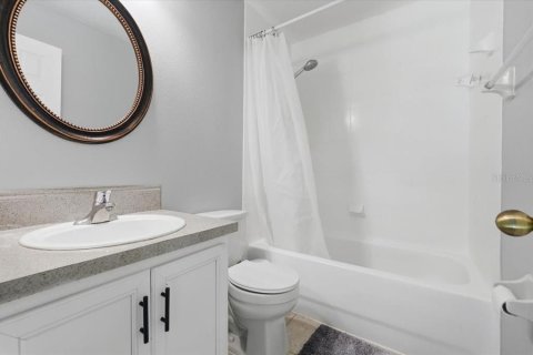 Touwnhouse à vendre à Kissimmee, Floride: 3 chambres, 132.2 m2 № 2149932 - photo 23