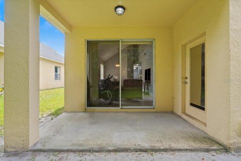 Touwnhouse à vendre à Kissimmee, Floride: 3 chambres, 132.2 m2 № 2149932 - photo 28