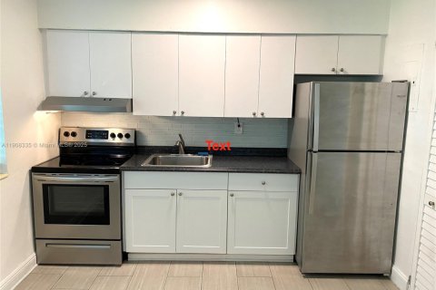 Appartement à louer à Miami, Floride: 1 chambre, 39.86 m2 № 1964165 - photo 5