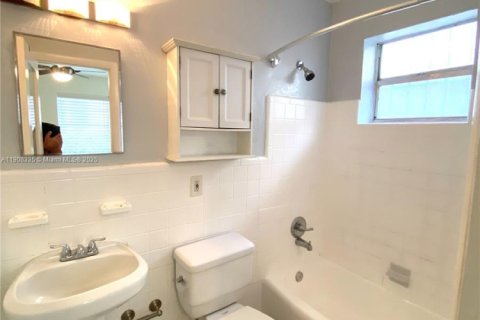 Appartement à louer à Miami, Floride: 1 chambre, 39.86 m2 № 1964165 - photo 10