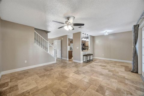 Townhouse in Tampa, Florida 2 bedrooms, 118.26 sq.m. № 1807335 - photo 18