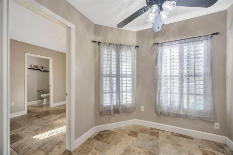 Townhouse in Tampa, Florida 2 bedrooms, 118.26 sq.m. № 1807335 - photo 9