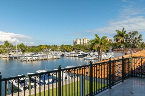 Купить виллу или дом в Корал-Гейблс, Флорида 5 спален, 434.6м2, № 2023406 - фото 18