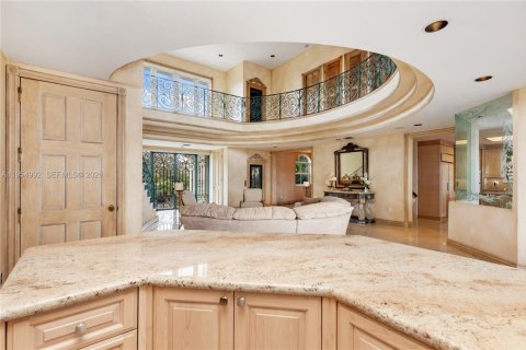 Купить виллу или дом в Корал-Гейблс, Флорида 5 спален, 434.6м2, № 2023406 - фото 25