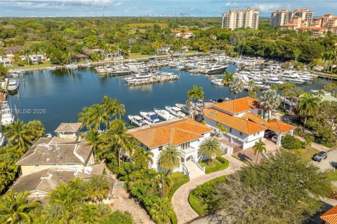 Купить виллу или дом в Корал-Гейблс, Флорида 5 спален, 434.6м2, № 2023406 - фото 14