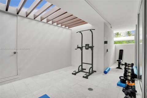 Купить таунхаус в Авентура, Флорида 5 спален, 310.67м2, № 1962505 - фото 27