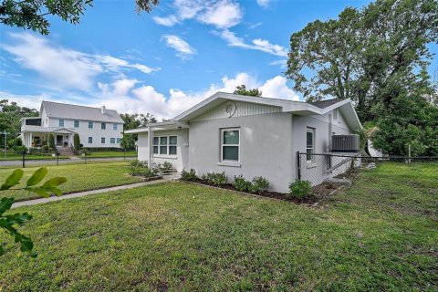 Casa en venta en Bradenton, Florida, 3 dormitorios, 129.78 m2 № 1913424 - foto 8
