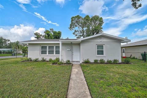 Casa en venta en Bradenton, Florida, 3 dormitorios, 129.78 m2 № 1913424 - foto 6