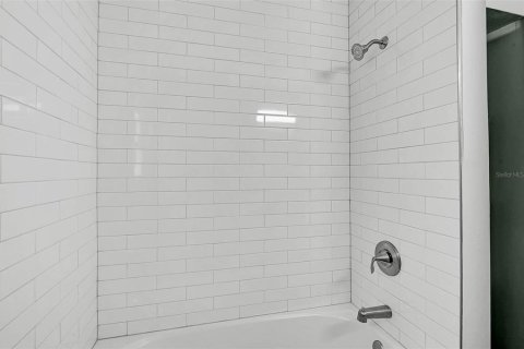 Casa en venta en Bradenton, Florida, 3 dormitorios, 129.78 m2 № 1913424 - foto 28