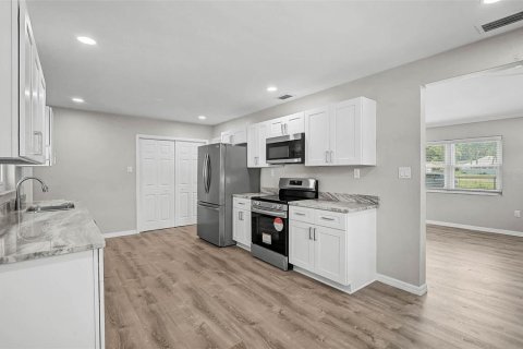 Casa en venta en Bradenton, Florida, 3 dormitorios, 129.78 m2 № 1913424 - foto 14