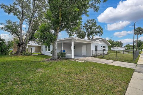 Casa en venta en Bradenton, Florida, 3 dormitorios, 129.78 m2 № 1913424 - foto 9