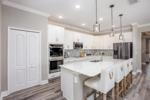 Villa ou maison à vendre à Homosassa, Floride: 4 chambres, 199.83 m2 № 1888623 - photo 4