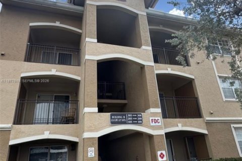 Condominio en Pembroke Pines, Florida, 1 dormitorio  № 2046221