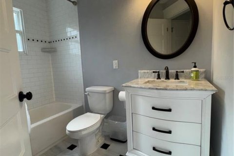 Купить виллу или дом в Тампа, Флорида 3 комнаты, 210.42м2, № 1820979 - фото 21