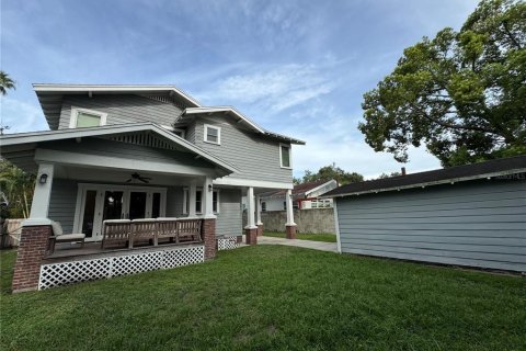 Купить виллу или дом в Тампа, Флорида 3 комнаты, 210.42м2, № 1820979 - фото 23