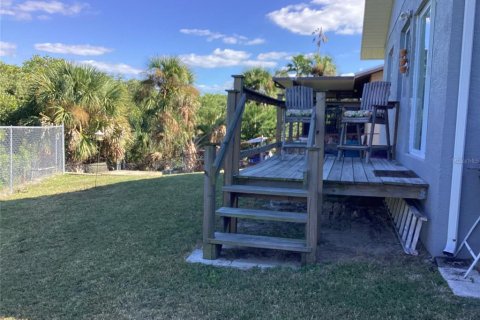 Villa ou maison à vendre à New Port Richey, Floride: 3 chambres, 148.09 m2 № 2233872 - photo 14