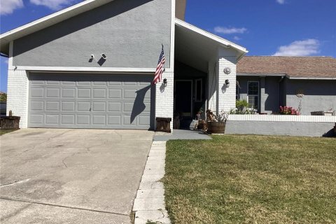 Villa ou maison à vendre à New Port Richey, Floride: 3 chambres, 148.09 m2 № 2233872 - photo 3