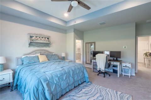 Townhouse in Land O' Lakes, Florida 3 bedrooms, 175.31 sq.m. № 1618319 - photo 18