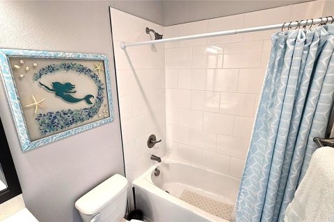 Townhouse in Land O' Lakes, Florida 3 bedrooms, 175.31 sq.m. № 1618319 - photo 29