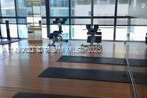 Condo in Miami, Florida, 1 bedroom  № 1741342 - photo 27
