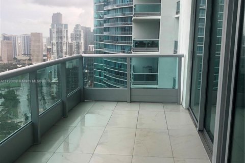 Condo in Miami, Florida, 1 bedroom  № 1741342 - photo 6