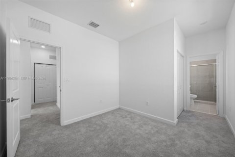 Купить таунхаус в Хомстед, Флорида 4 спальни, 166.3м2, № 2009092 - фото 28