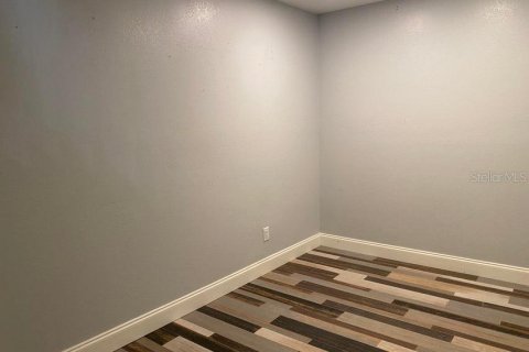 Casa en venta en Titusville, Florida, 3 dormitorios, 176.51 m2 № 1736663 - foto 11