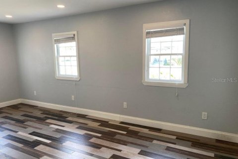 Casa en venta en Titusville, Florida, 3 dormitorios, 176.51 m2 № 1736663 - foto 14