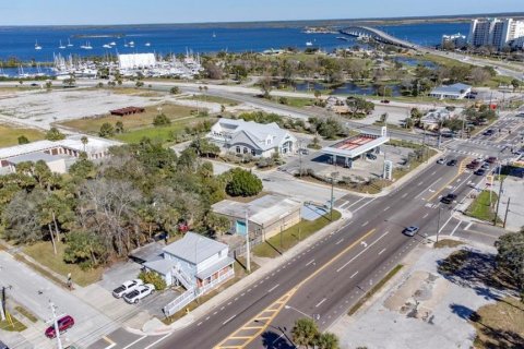 Casa en venta en Titusville, Florida, 3 dormitorios, 176.51 m2 № 1736663 - foto 2