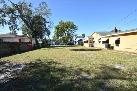 House in Saint Petersburg, Florida 2 bedrooms, 101.82 sq.m. № 1717666 - photo 12