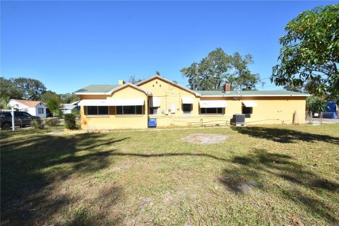 House in Saint Petersburg, Florida 2 bedrooms, 101.82 sq.m. № 1717666 - photo 8