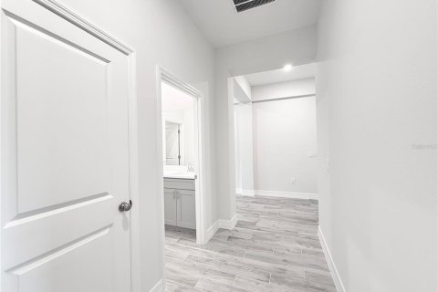 Casa en venta en Eustis, Florida, 4 dormitorios, 204.11 m2 № 2220359 - foto 28