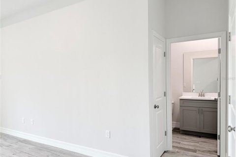 Casa en venta en Eustis, Florida, 4 dormitorios, 204.11 m2 № 2220359 - foto 20