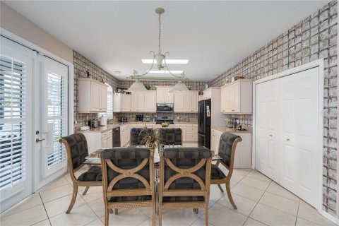 House in Ellenton, Florida 4 bedrooms, 331.48 sq.m. № 1597293 - photo 15