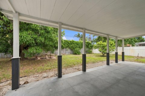 Casa en venta en Fort Lauderdale, Florida, 2 dormitorios, 123.19 m2 № 2395020 - foto 22