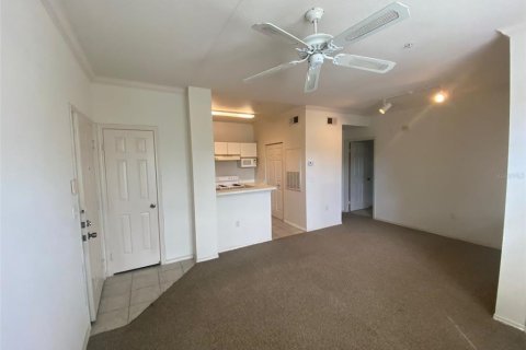 Condo in Orlando, Florida, 1 bedroom  № 1851714 - photo 13