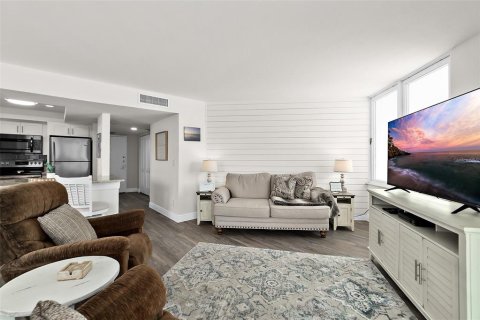 Copropriété à louer à Daytona Beach, Floride: 2 chambres, 106 m2 № 1564567 - photo 17