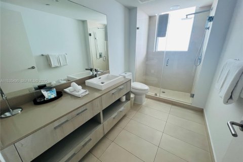 Copropriété à vendre à Hollywood, Floride: 2 chambres, 100.98 m2 № 1976602 - photo 19