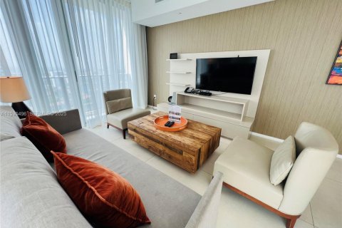 Copropriété à vendre à Hollywood, Floride: 2 chambres, 100.98 m2 № 1976602 - photo 2