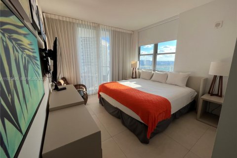 Copropriété à vendre à Hollywood, Floride: 2 chambres, 100.98 m2 № 1976602 - photo 27