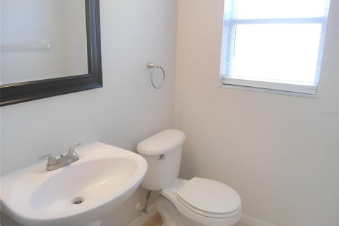 House in Hudson, Florida 4 bedrooms, 162.11 sq.m. № 1658725 - photo 17