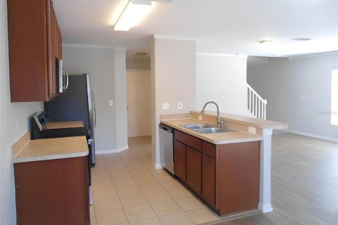 House in Hudson, Florida 4 bedrooms, 162.11 sq.m. № 1658725 - photo 7