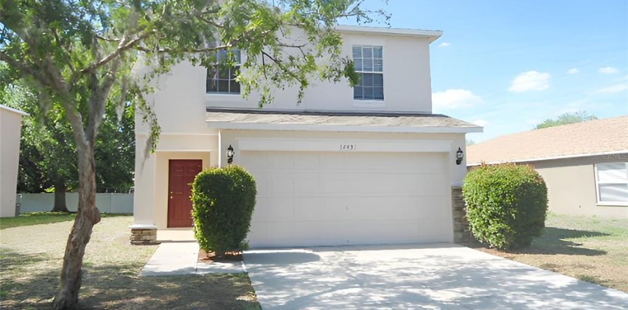 House in Hudson, Florida 4 bedrooms, 162.11 sq.m. № 1658725