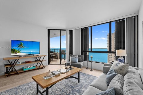Condominio en venta en Miami, Florida, 2 dormitorios, 144.46 m2 № 1951369 - foto 2