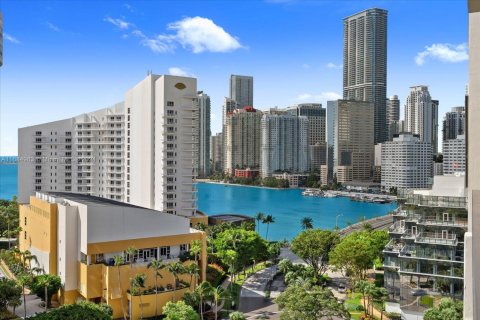 Condominio en venta en Miami, Florida, 2 dormitorios, 144.46 m2 № 1951369 - foto 22