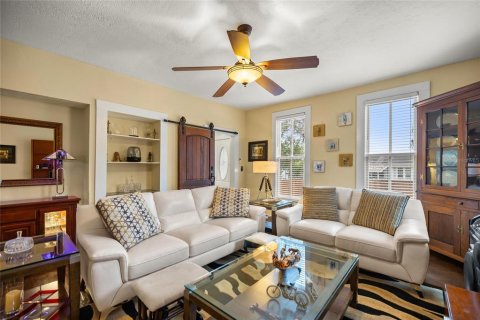 House in Ocala, Florida 2 bedrooms, 211.17 sq.m. № 1614142 - photo 26