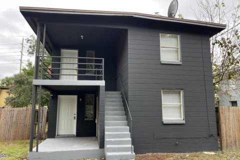 Villa ou maison à louer à Jacksonville, Floride: 2 chambres, 60.2 m2 № 774615 - photo 1