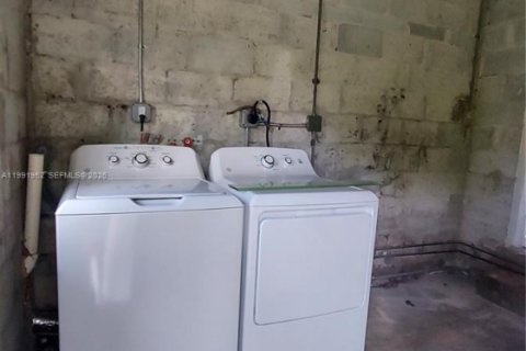 Villa ou maison à louer à Miami, Floride: 3 chambres, 110.27 m2 № 2055773 - photo 4